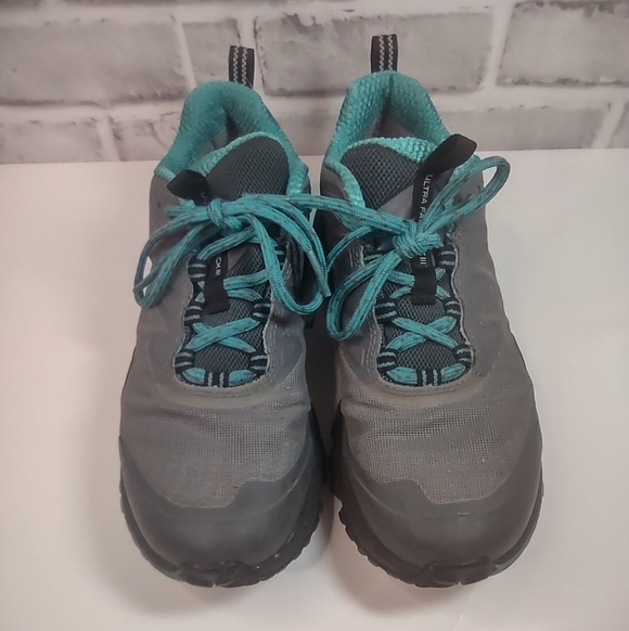 6 The North Face Gray and Teal Athletic Shoes - Picture 10 of 10